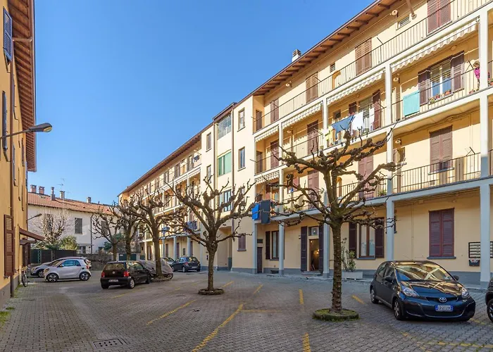 Guesthost - Elegant & Charming In Cernobbio! شقة *